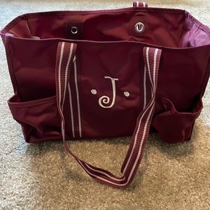 Thirty-One organizing utility tote, burgundy